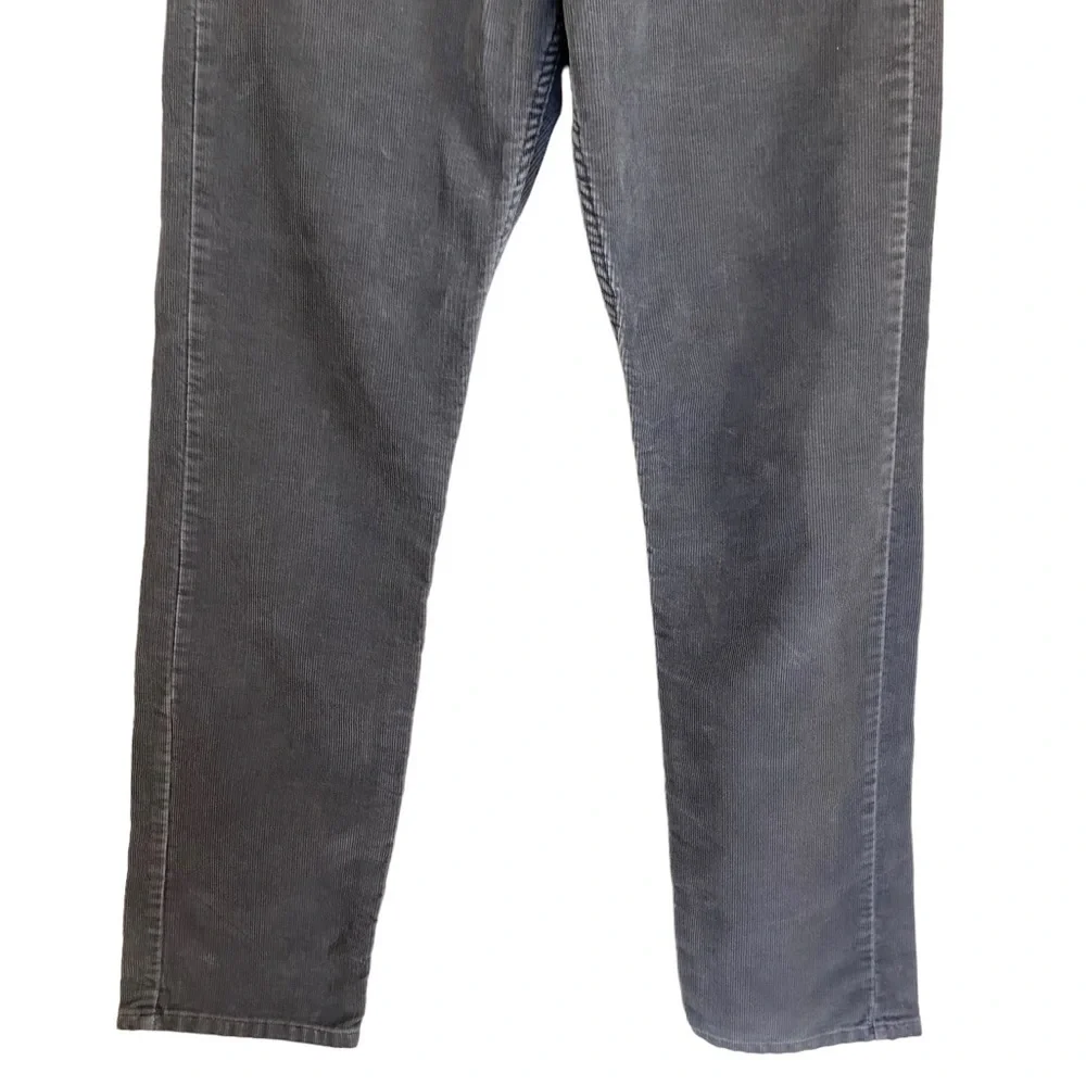 Levi’s 505 REGULAR FIT CORDUROY JEANS